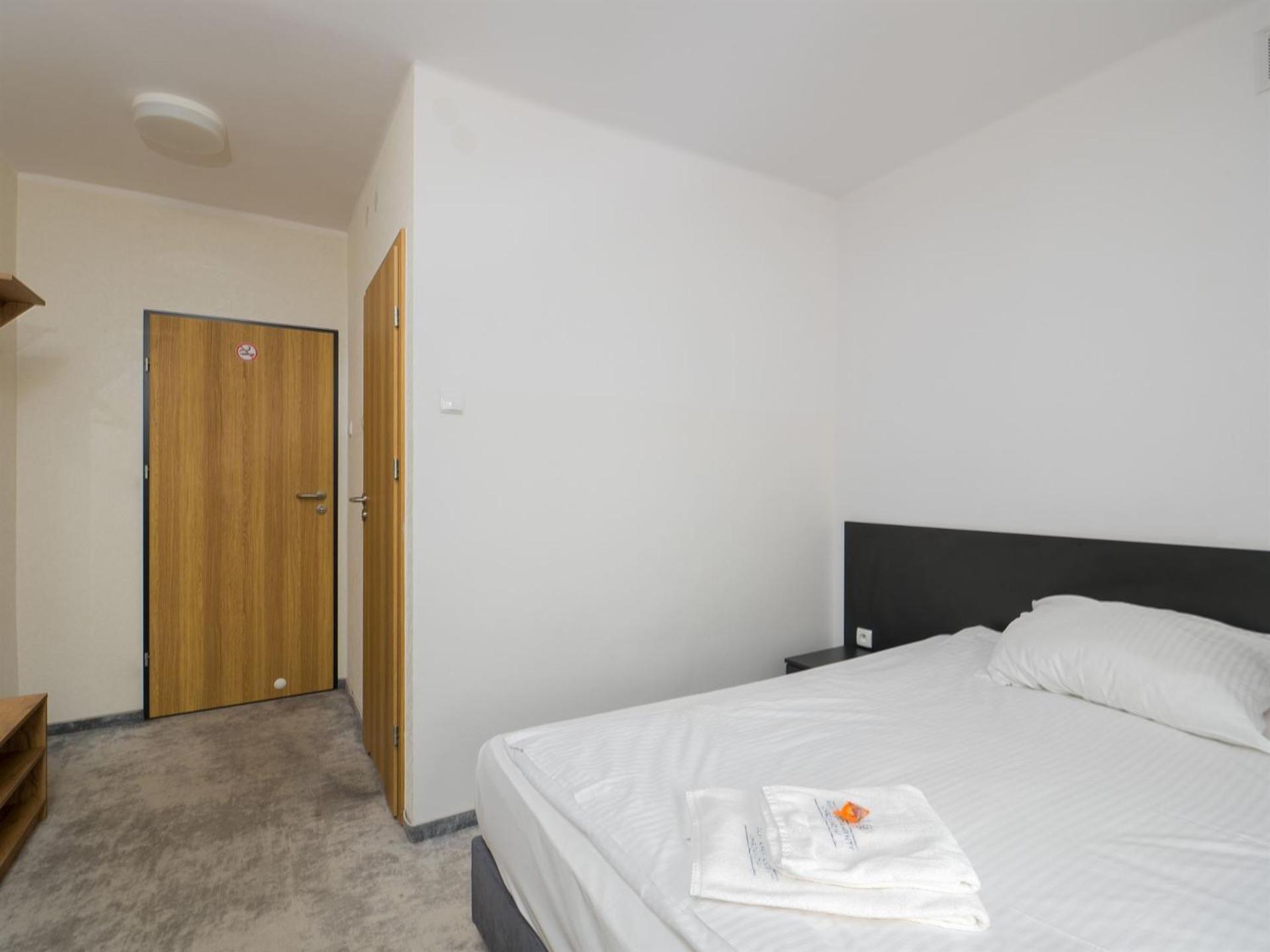 Park Apartamenty خشانوف المظهر الخارجي الصورة